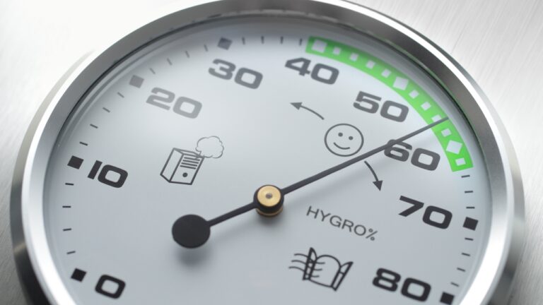 温度変化を±0.05mm以内に抑える―オーティスの環境制御技術