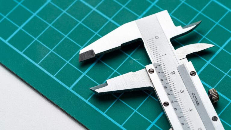 金型精度が製品精度を決める―±0.01mm金型設計の裏側