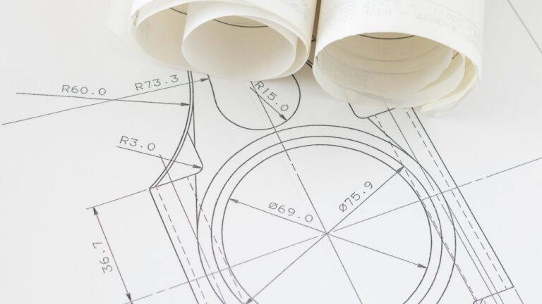 加工会社へ相談するタイミングは、図面が完成してからではありません